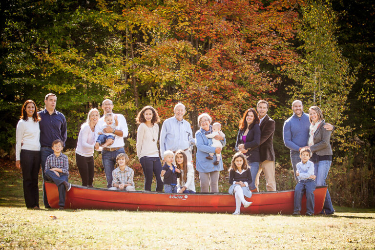 Waterbury Vermont Family Portraits in a canoe LINDSAY RAYMONDJACK_008