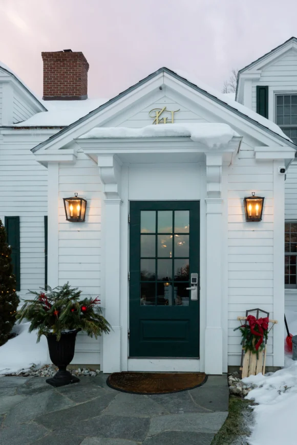 the Hermitage Inn front door